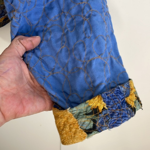 Handcrafted Quilted Embroidered Crop Jacket - Picture 4 of 9